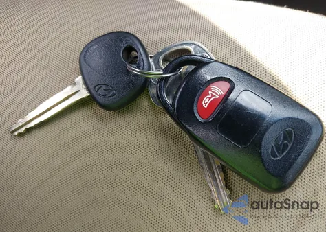 2013 Hyundai Elantra Gls z USA, uszkodzony, nr VIN 5NPDH4AE5DH358120